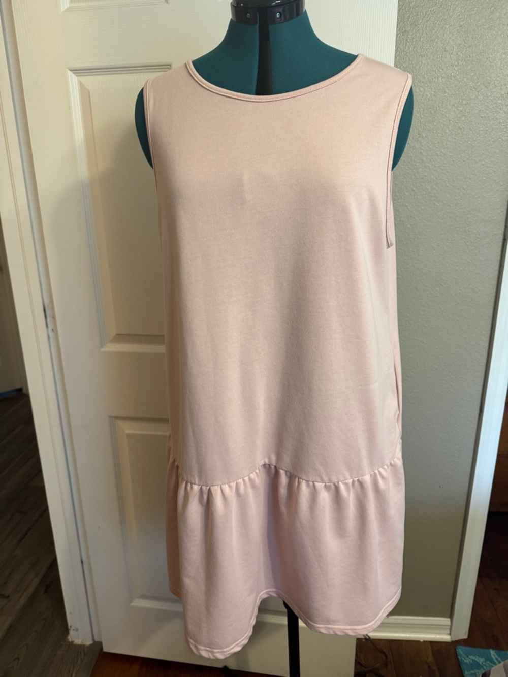 Sleeveless Midi Dress in Blush Pink